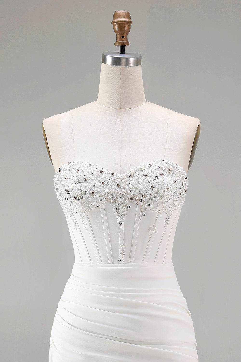 White Tight Sweetheart Short Homecoming Dress with Beading